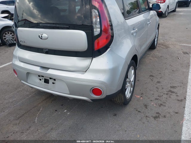 Продажа на аукционе авто 2018 Kia Soul +, vin: KNDJP3A59J7556988, номер лота: 45913077
