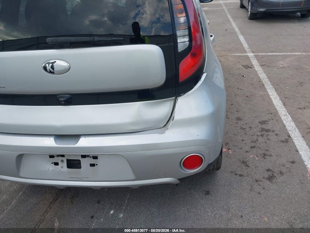 Продажа на аукционе авто 2018 Kia Soul +, vin: KNDJP3A59J7556988, номер лота: 45913077