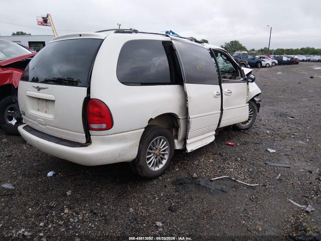 Продажа на аукционе авто 1999 Chrysler Town & Country Limited, vin: 1C4GP64LXXB856440, номер лота: 45913092