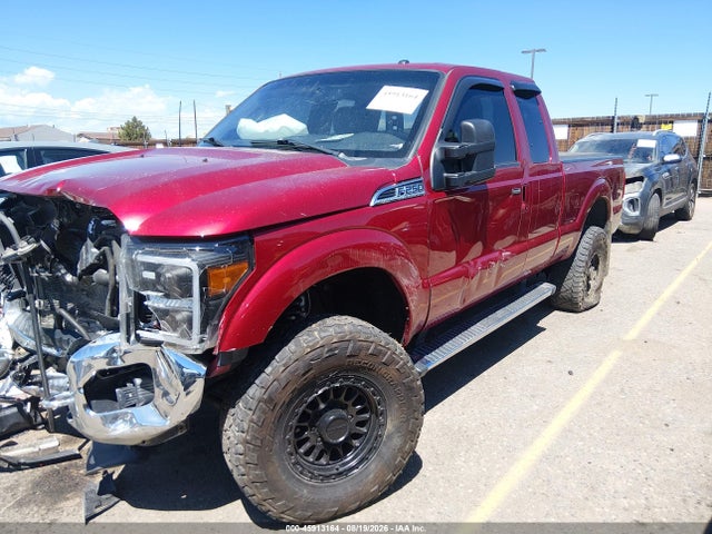 45913164 :رقم المزاد ، 1FT7X2BT4FED23105 vin ، 2015 Ford F-250 Lariat مزاد بيع