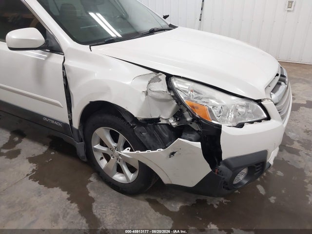 45913177 :رقم المزاد ، 4S4BRBLC2E3249420 vin ، 2014 Subaru Outback 2.5i Limited مزاد بيع