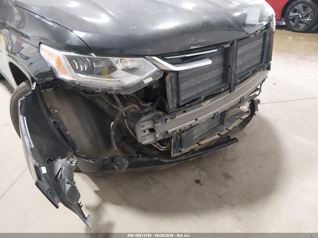 45913193 :رقم المزاد ، 1GNEVKKW1KJ137070 vin ، 2019 Chevrolet Traverse Premier مزاد بيع