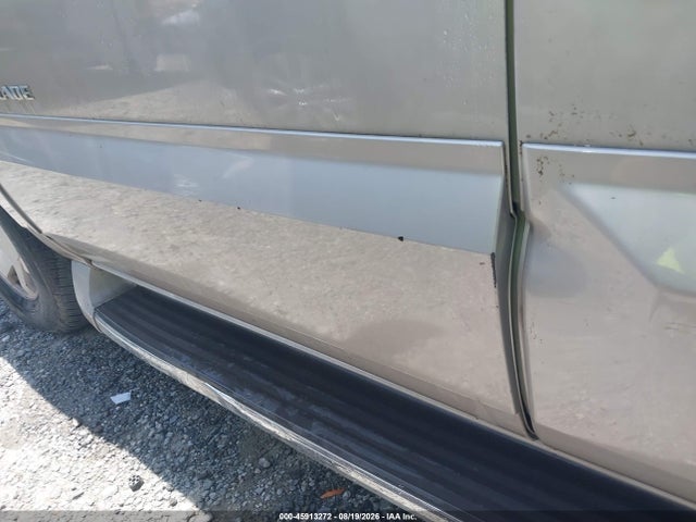 45913272 :رقم المزاد ، 1GYEK63N24R218012 vin ، 2004 Cadillac Escalade Standard مزاد بيع