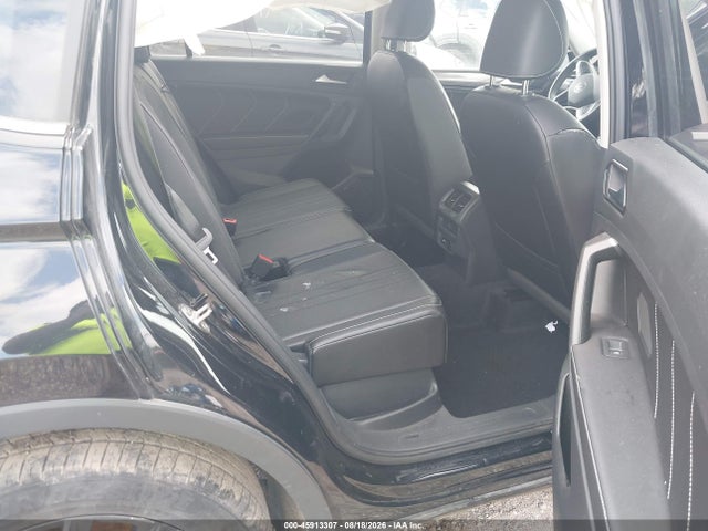 2022 Volkswagen Tiguan 2.0t Se მანქანა იყიდება აუქციონზე, vin: 3VV2B7AX0NM023257, აუქციონის ნომერი: 45913307