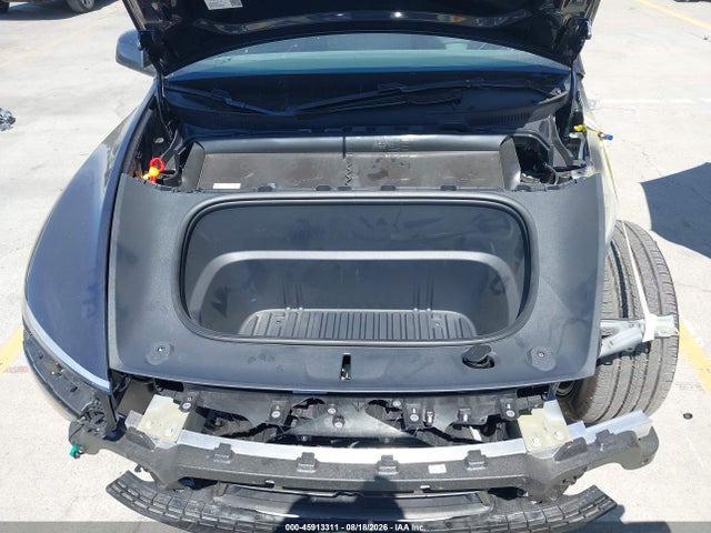 2026 Tesla Model Y Premium/rear-wheel Drive მანქანა იყიდება აუქციონზე, vin: 7SAYGDED2TF614610, აუქციონის ნომერი: 45913311