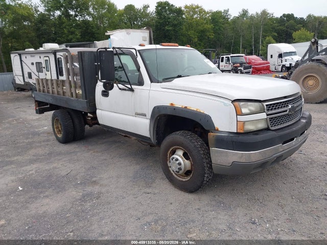 45913335 :رقم المزاد ، 1GBJC34U55E290034 vin ، 2005 Chevrolet Silverado 3500 Chassis Work Truck مزاد بيع