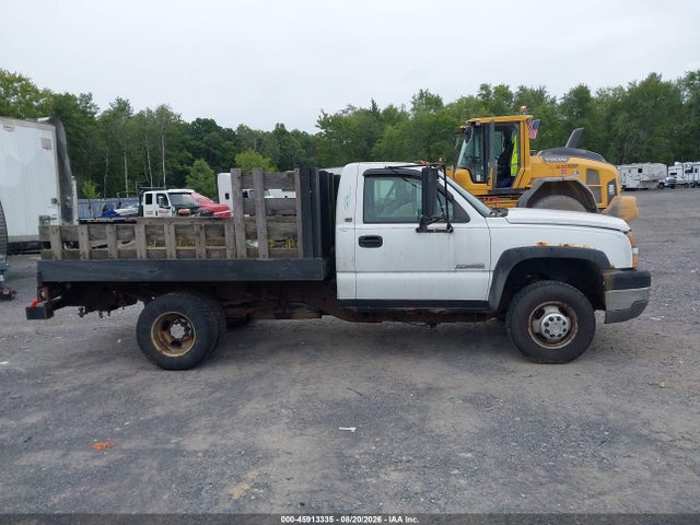 45913335 :رقم المزاد ، 1GBJC34U55E290034 vin ، 2005 Chevrolet Silverado 3500 Chassis Work Truck مزاد بيع