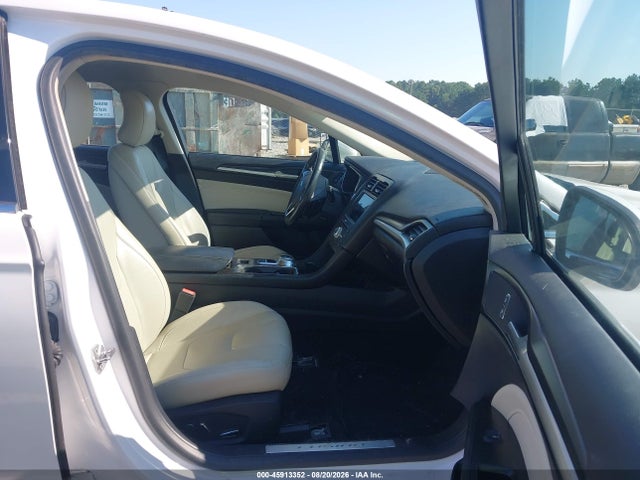 3FA6P0D95JR143452 Ford Fusion Titanium