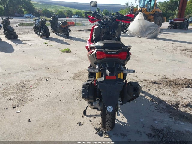 Honda Adv150 A 2022 MLHKF3852N5100326 Image 6