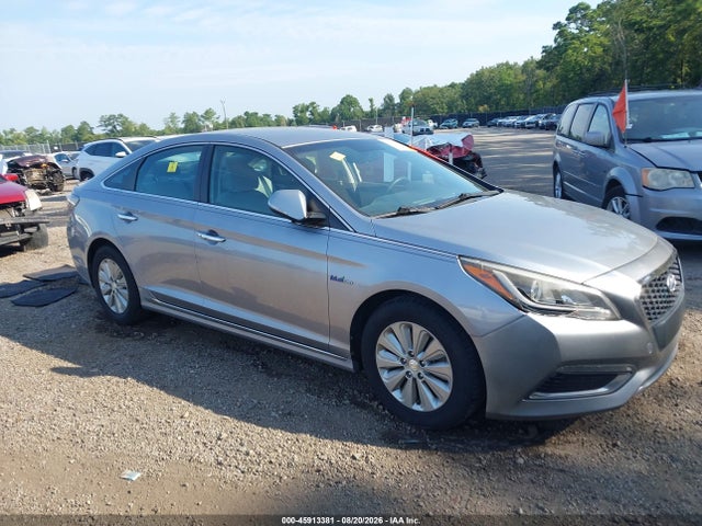 Продажа на аукционе авто 2016 Hyundai Sonata Hybrid Se, vin: KMHE24L16GA027022, номер лота: 45913381