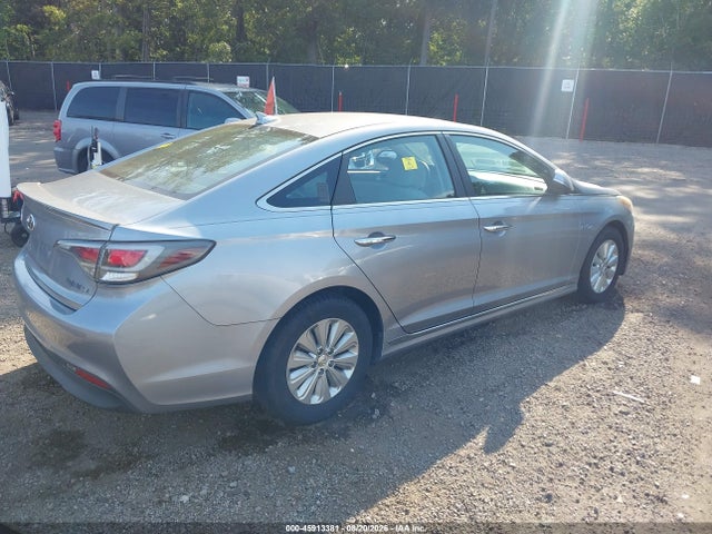 Продажа на аукционе авто 2016 Hyundai Sonata Hybrid Se, vin: KMHE24L16GA027022, номер лота: 45913381