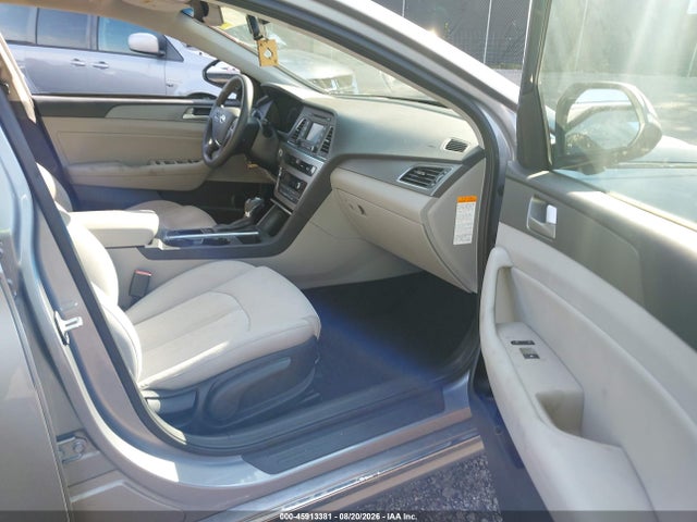 Продажа на аукционе авто 2016 Hyundai Sonata Hybrid Se, vin: KMHE24L16GA027022, номер лота: 45913381
