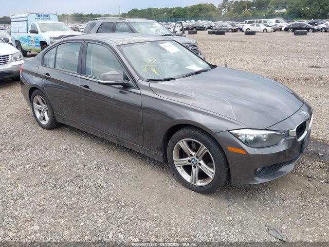2015 Bmw 328i Xdrive მანქანა იყიდება აუქციონზე, vin: WBA3B5C50FF961180, აუქციონის ნომერი: 45913382