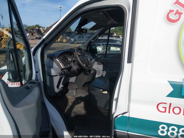 Продажа на аукционе авто 2019 Ford Transit-250, vin: 1FTYR2CM6KKB82555, номер лота: 45913384