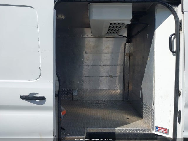 Продажа на аукционе авто 2019 Ford Transit-250, vin: 1FTYR2CM6KKB82555, номер лота: 45913384