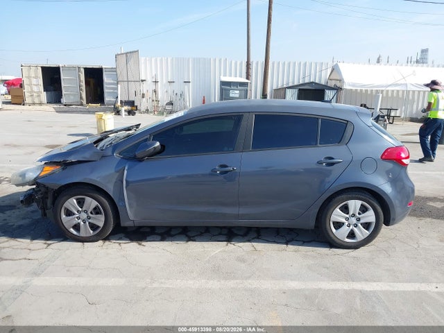 KIA FORTE LX 2016 KNAFK5A89G5640014 Image 15