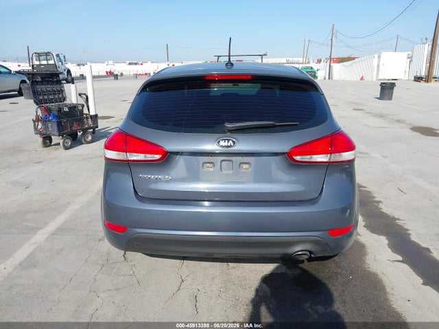 KIA FORTE LX 2016 KNAFK5A89G5640014 Image 17