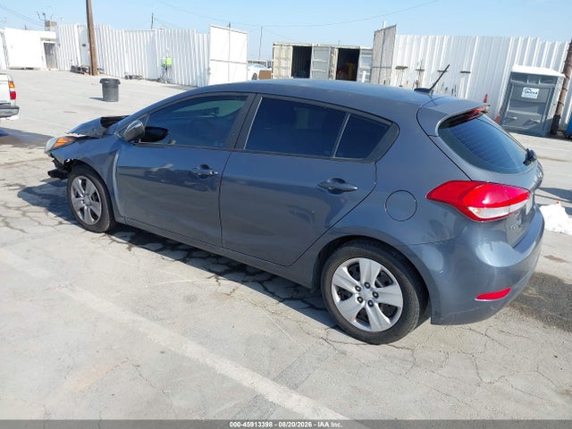 KIA FORTE LX 2016 KNAFK5A89G5640014 Image 3