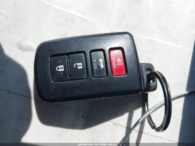 Продажа на аукционе авто 2013 Toyota Camry Hybrid Xle, vin: 4T1BD1FK0DU085721, номер лота: 45913399