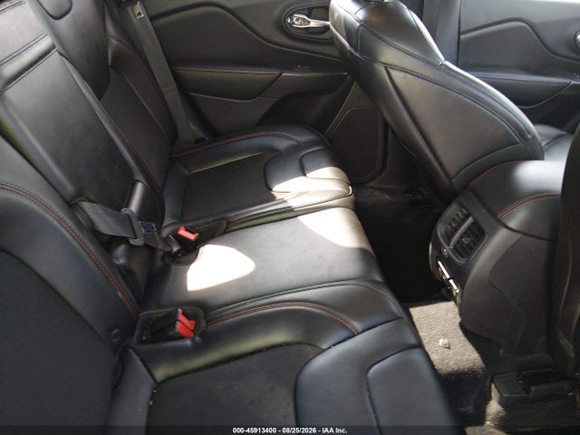 45913400 :رقم المزاد ، 1C4PJMBXXKD314134 vin ، 2019 Jeep Cherokee Trailhawk 4x4 مزاد بيع