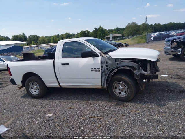 2019 Ram 1500 Classic Tradesman  4x2 6'4 Box მანქანა იყიდება აუქციონზე, vin: 3C6JR6AG0KG702270, აუქციონის ნომერი: 45913424