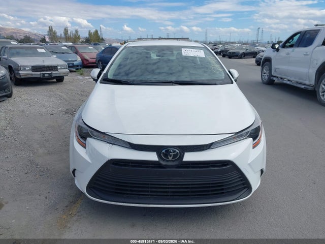 Toyota COROLLA LE 2026 JTDB4MEE3T3040861 Image 12