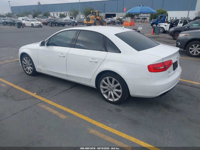 Продажа на аукционе авто 2013 Audi A4 2.0t Premium, vin: WAUFFAFL0DA169366, номер лота: 45913476