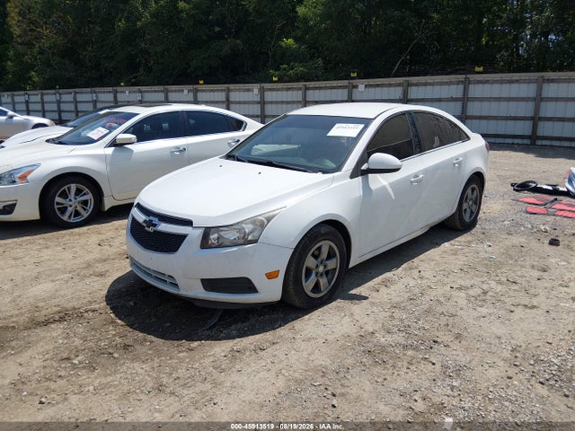 45913519 :رقم المزاد ، 1G1PC5SB7E7240557 vin ، 2014 Chevrolet Cruze 1lt Auto مزاد بيع