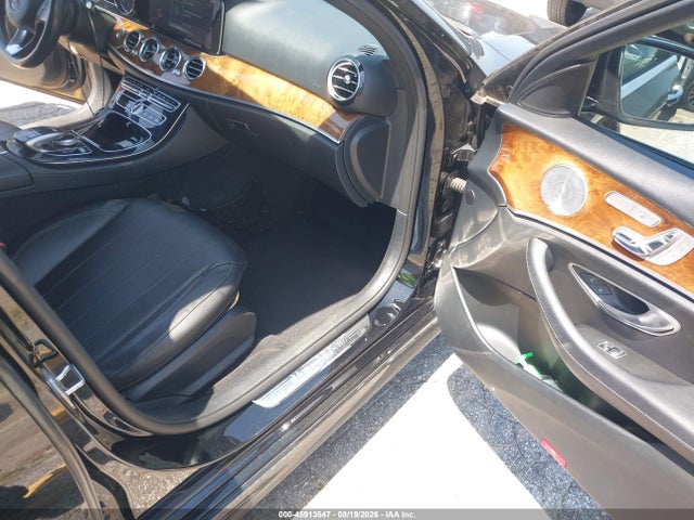 Продаж на аукціоні авто 2017 Mercedes-benz E 300, vin: WDDZF4JB8HA110481, номер лоту: 45913547