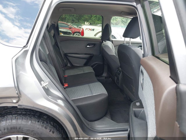 45913557 :رقم المزاد ، JN8BT3BA2PW424248 vin ، 2023 Nissan Rogue Sv Fwd مزاد بيع