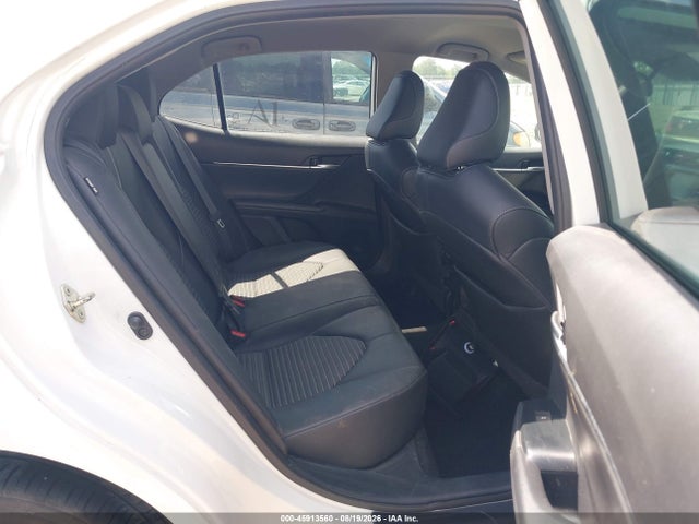 45913560 :رقم المزاد ، 4T1G11AK7LU965657 vin ، 2020 Toyota Camry Se مزاد بيع