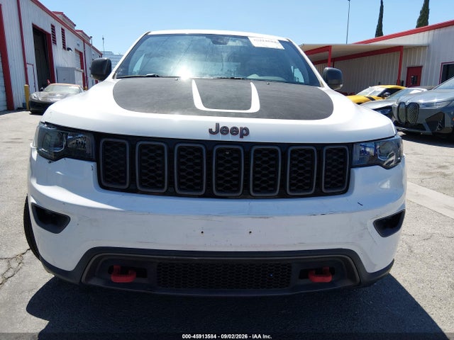 Auction sale of the 2017 Jeep Grand Cherokee Trailhawk 4x4, vin: 1C4RJFLG1HC662227, lot number: 45913584