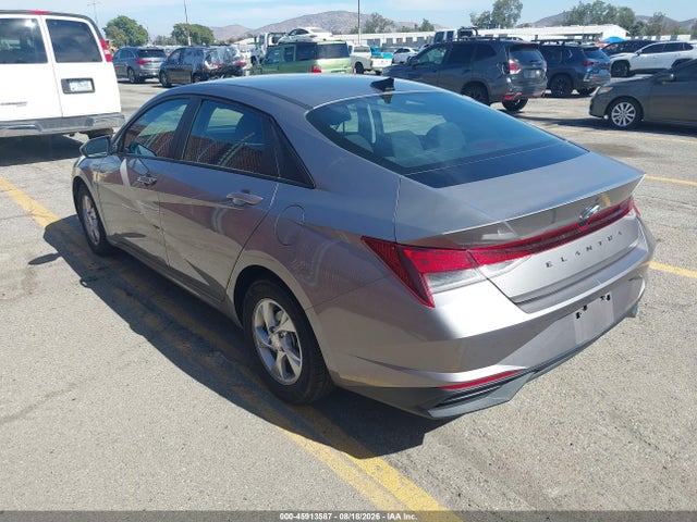 KMHLL4AG0PU556900 Hyundai ELANTRA SE