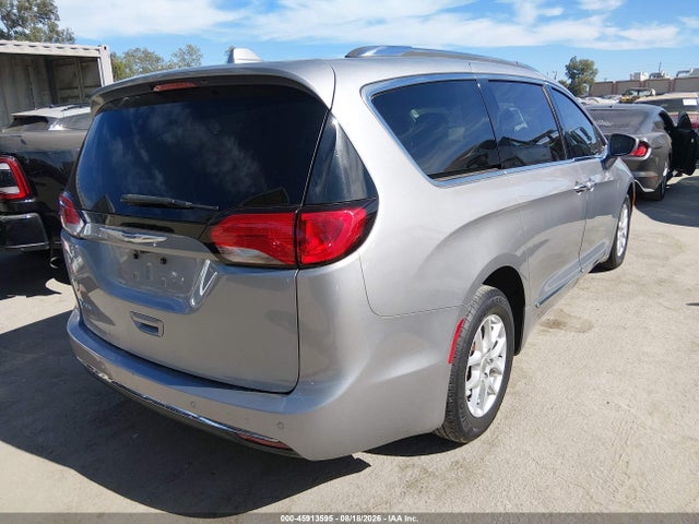 Chrysler Pacifica Touring L 2020 2C4RC1BG7LR116109 Image 4
