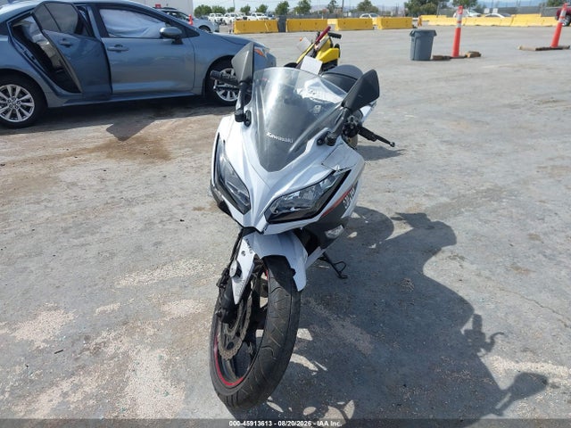 Kawasaki Ex300 B 2014 JKAEX8B16EA000697 Image 5
