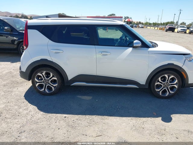 KNDJ23AU1N7163644 KIA Soul X-line