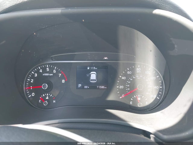KNDJ23AU1N7163644 KIA Soul X-line
