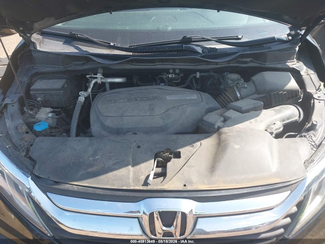 45913649 :رقم المزاد ، 5FNRL6H72KB087097 vin ، 2019 Honda Odyssey Ex-l مزاد بيع