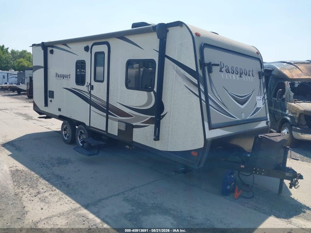 Auction sale of the 2018 Keystone Passport 217exp, vin: 4YDT21729JK417950, lot number: 45913691