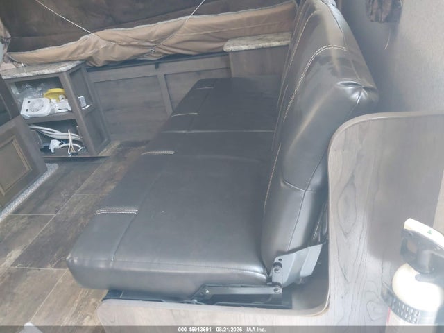 2018 Keystone Passport 217exp მანქანა იყიდება აუქციონზე, vin: 4YDT21729JK417950, აუქციონის ნომერი: 45913691