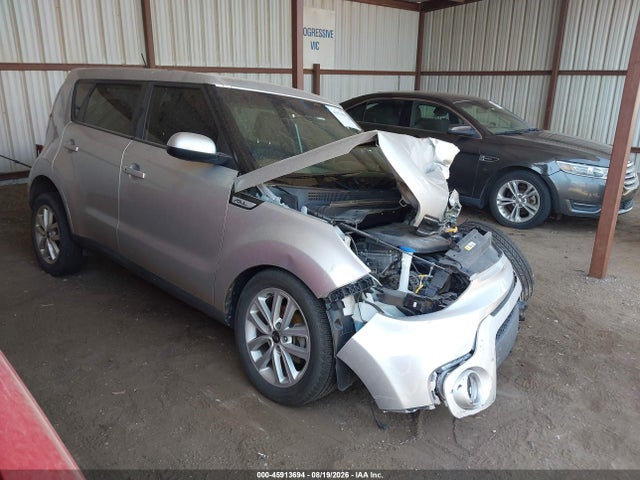 2017 Kia Soul + მანქანა იყიდება აუქციონზე, vin: KNDJP3A55H7466005, აუქციონის ნომერი: 45913694