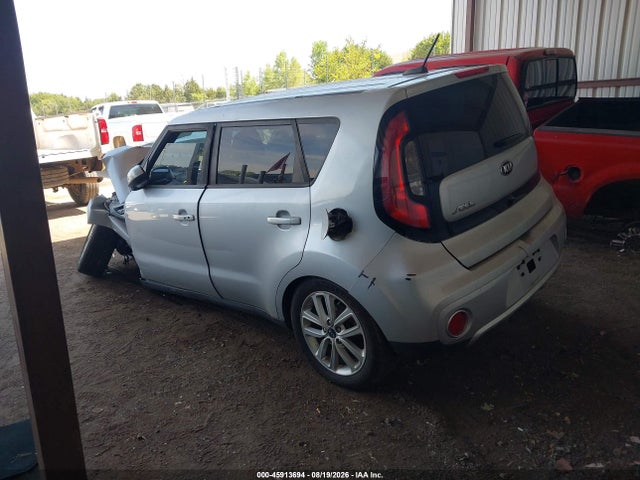 Продажа на аукционе авто 2017 Kia Soul +, vin: KNDJP3A55H7466005, номер лота: 45913694