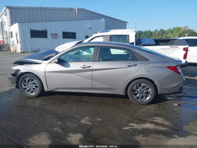 Продажа на аукционе авто 2024 Hyundai Elantra Sel, vin: KMHLM4DG1RU682985, номер лота: 45913707