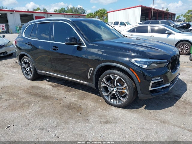 Продажа на аукционе авто 2021 Bmw X5 Sdrive40i, vin: 5UXCR4C02M9G60288, номер лота: 45913757