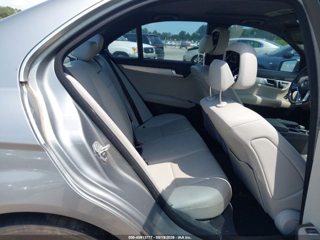 Продажа на аукционе авто 2014 Mercedes-benz C 250 Sport, vin: WDDGF4HB5EG223259, номер лота: 45913777