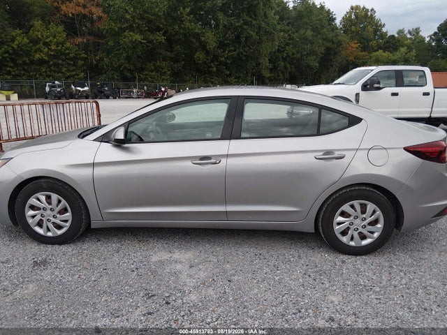 Продаж на аукціоні авто 2020 Hyundai Elantra Se, vin: 5NPD74LF2LH608811, номер лоту: 45913783