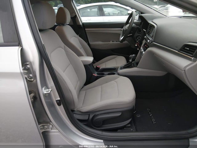 Продаж на аукціоні авто 2020 Hyundai Elantra Se, vin: 5NPD74LF2LH608811, номер лоту: 45913783