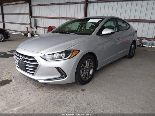 Hyundai Elantra Value Edition 2017 5NPD84LF1HH176734 Image 2