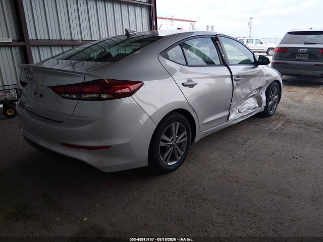 Hyundai Elantra Value Edition 2017 5NPD84LF1HH176734 Image 4