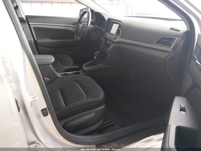 Hyundai Elantra Value Edition 2017 5NPD84LF1HH176734 Image 5